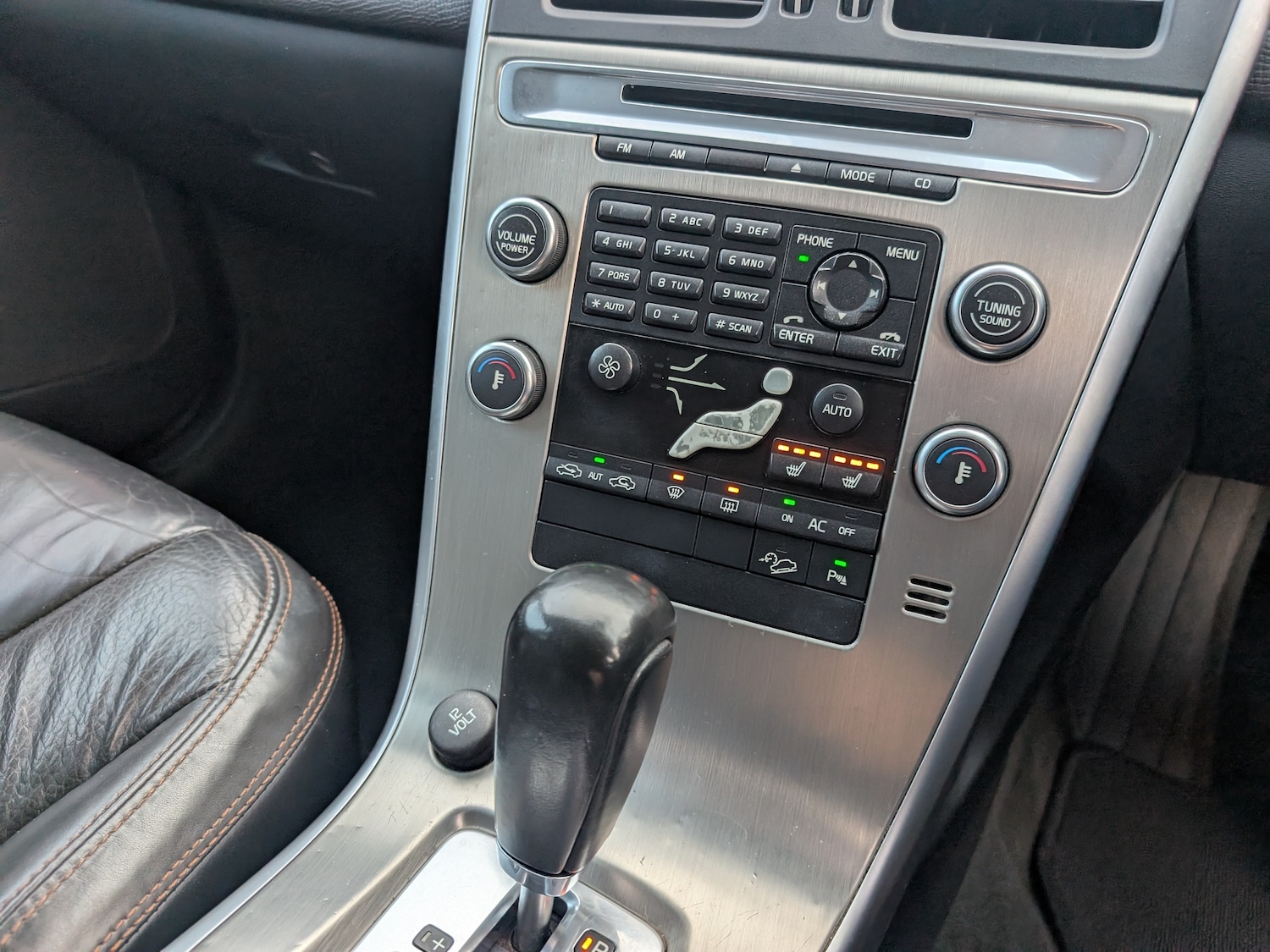 Used Volvo XC60 2009 for sale - 76735752: Photo 50