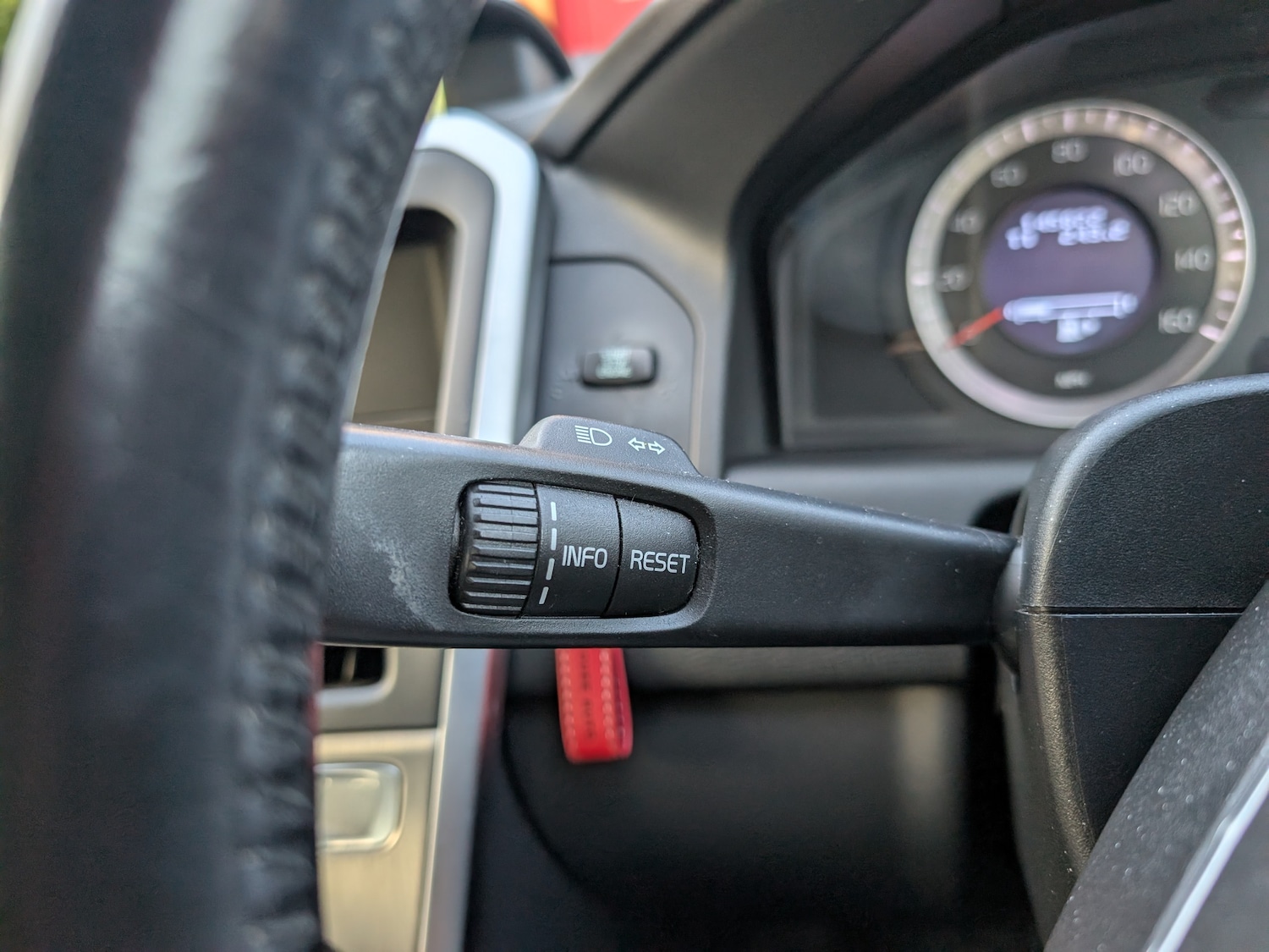 Used Volvo XC60 2009 for sale - 76735752: Photo 69