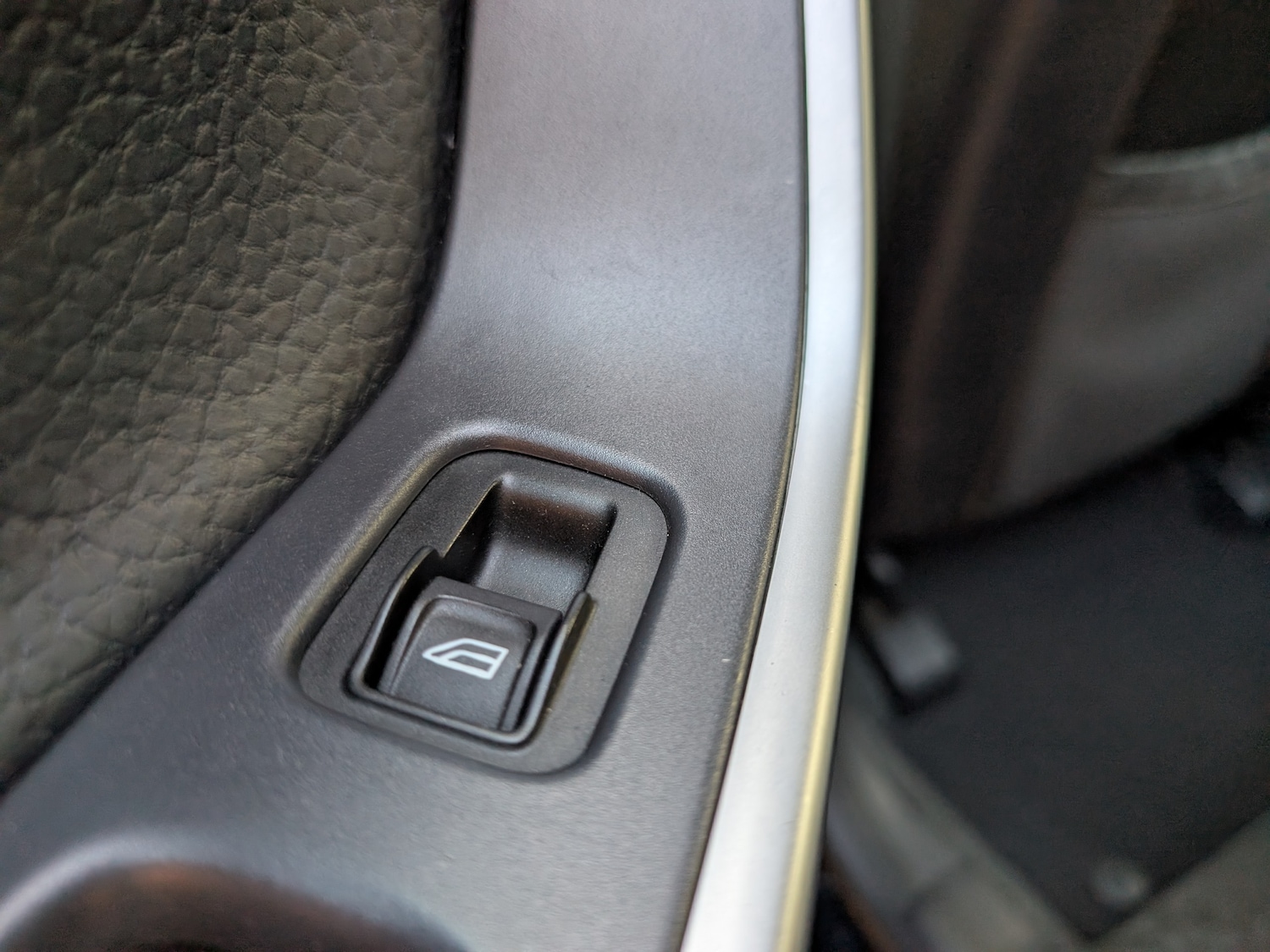 Used Volvo XC60 2009 for sale - 76735752: Photo 73