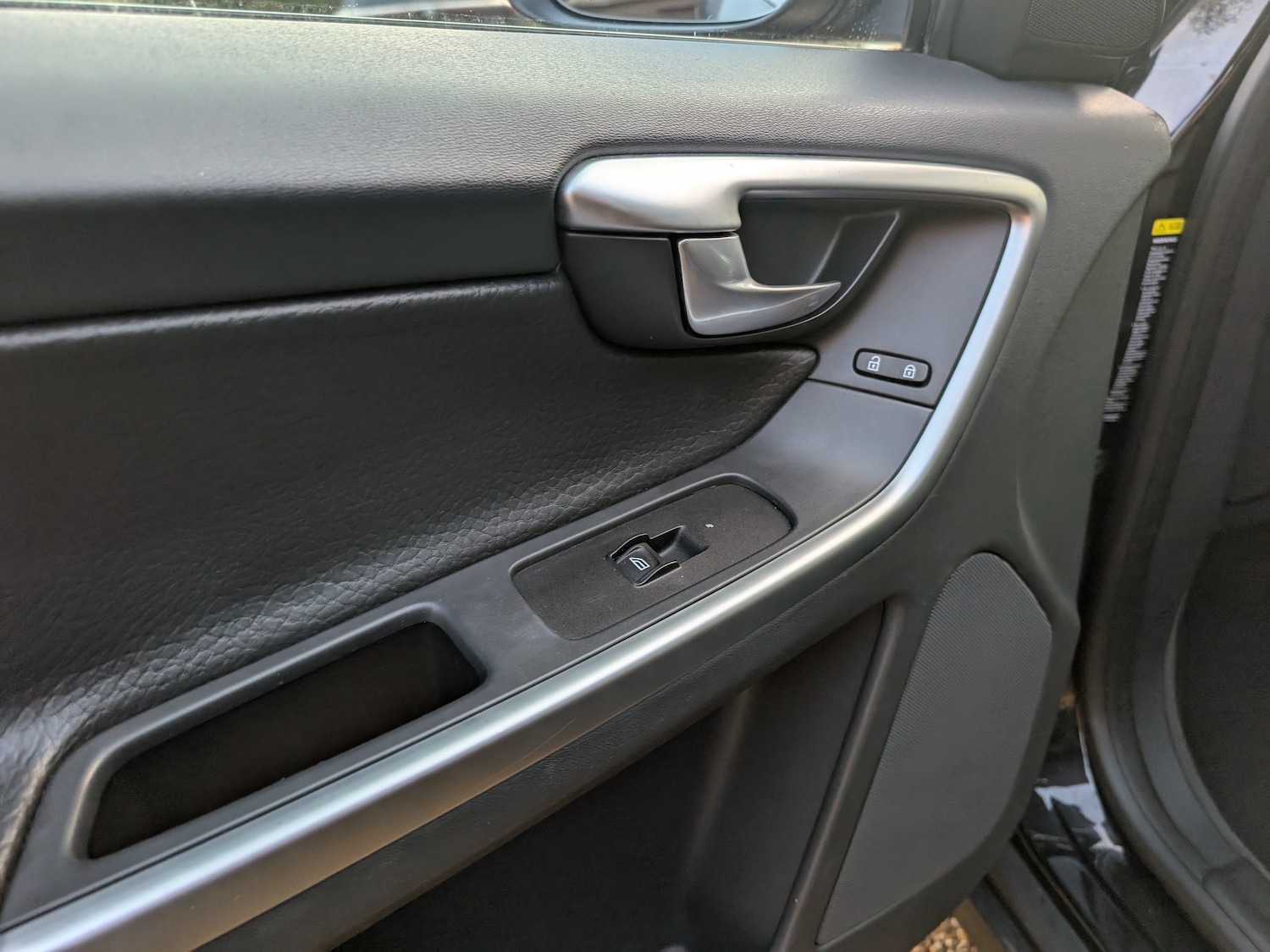 Used Volvo XC60 2009 for sale - 76735752: Photo 88