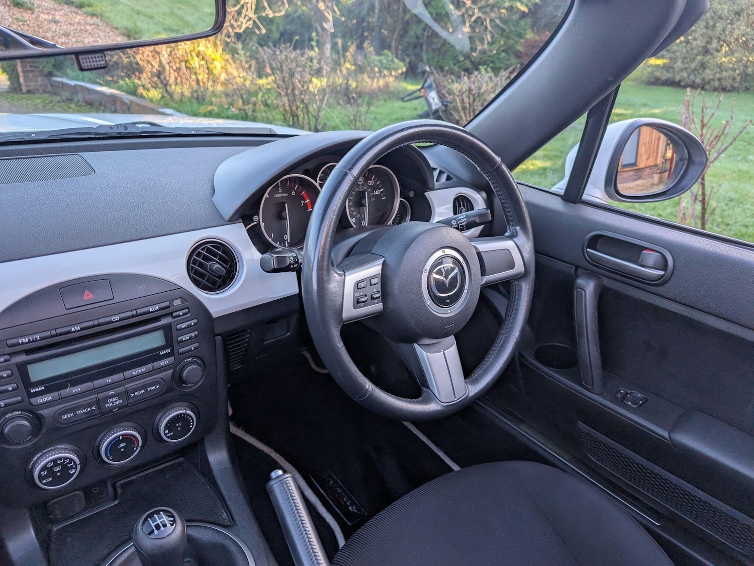 Used Mazda MX-5 2010 for sale - 76715428: Photo 15