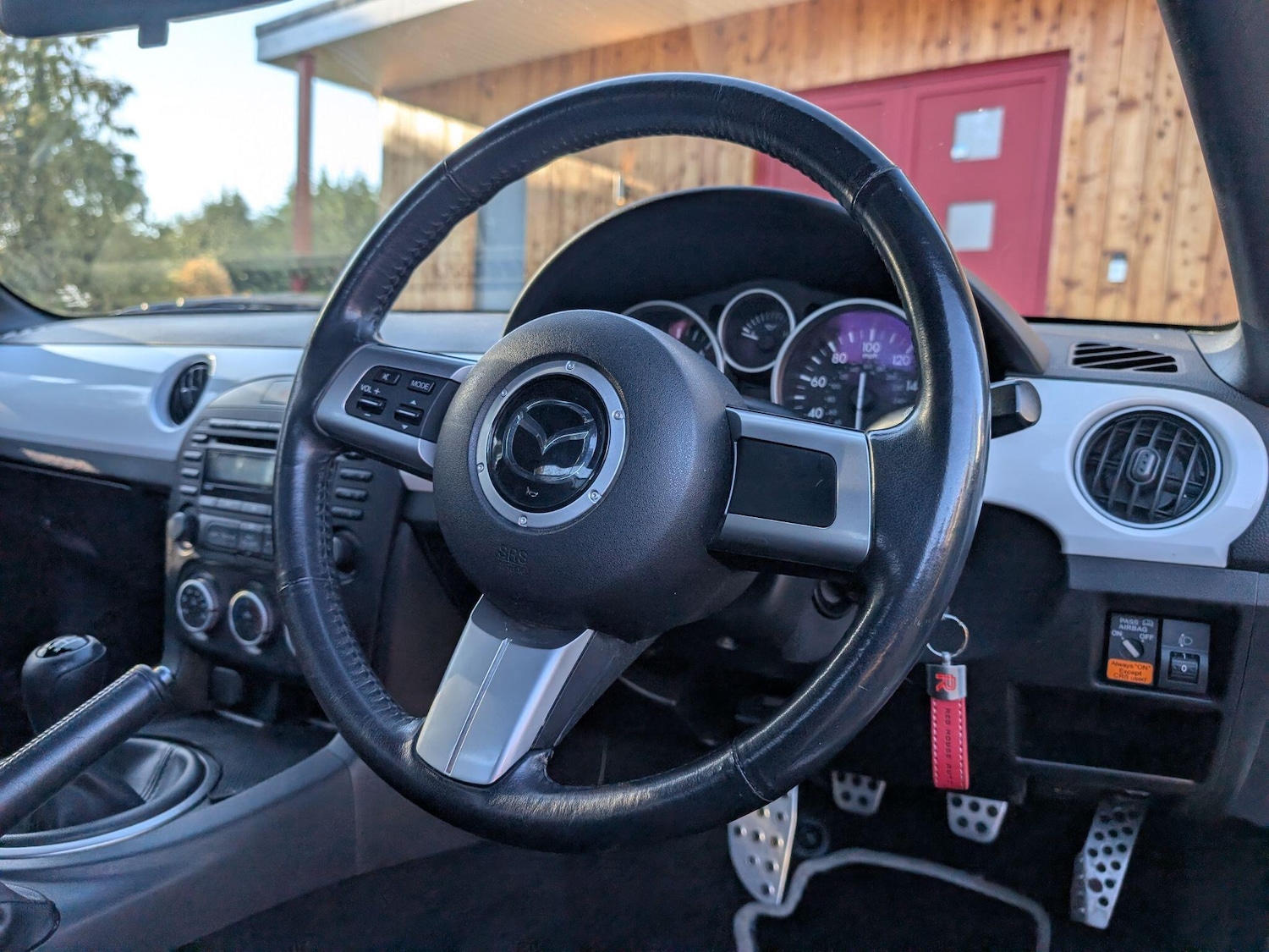 Used Mazda MX-5 2010 for sale - 76715428: Photo 50