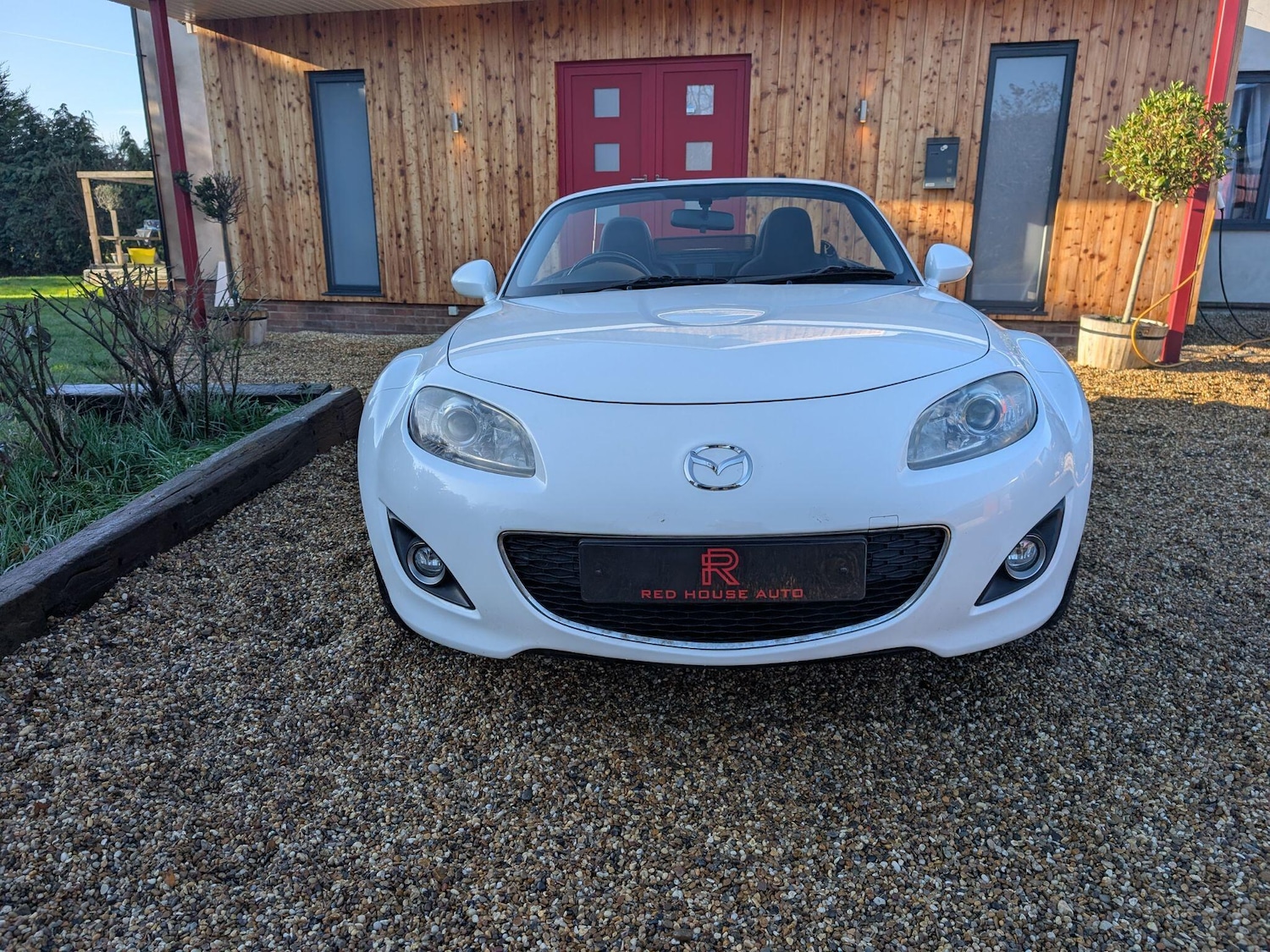 Used Mazda MX-5 2010 for sale - 76715428: Photo 6