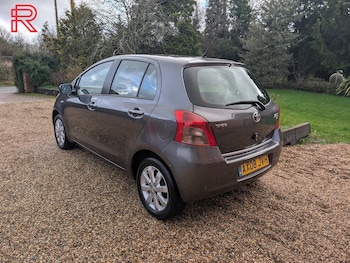 Used Toyota Yaris 2008 for sale - 77226173: Photo