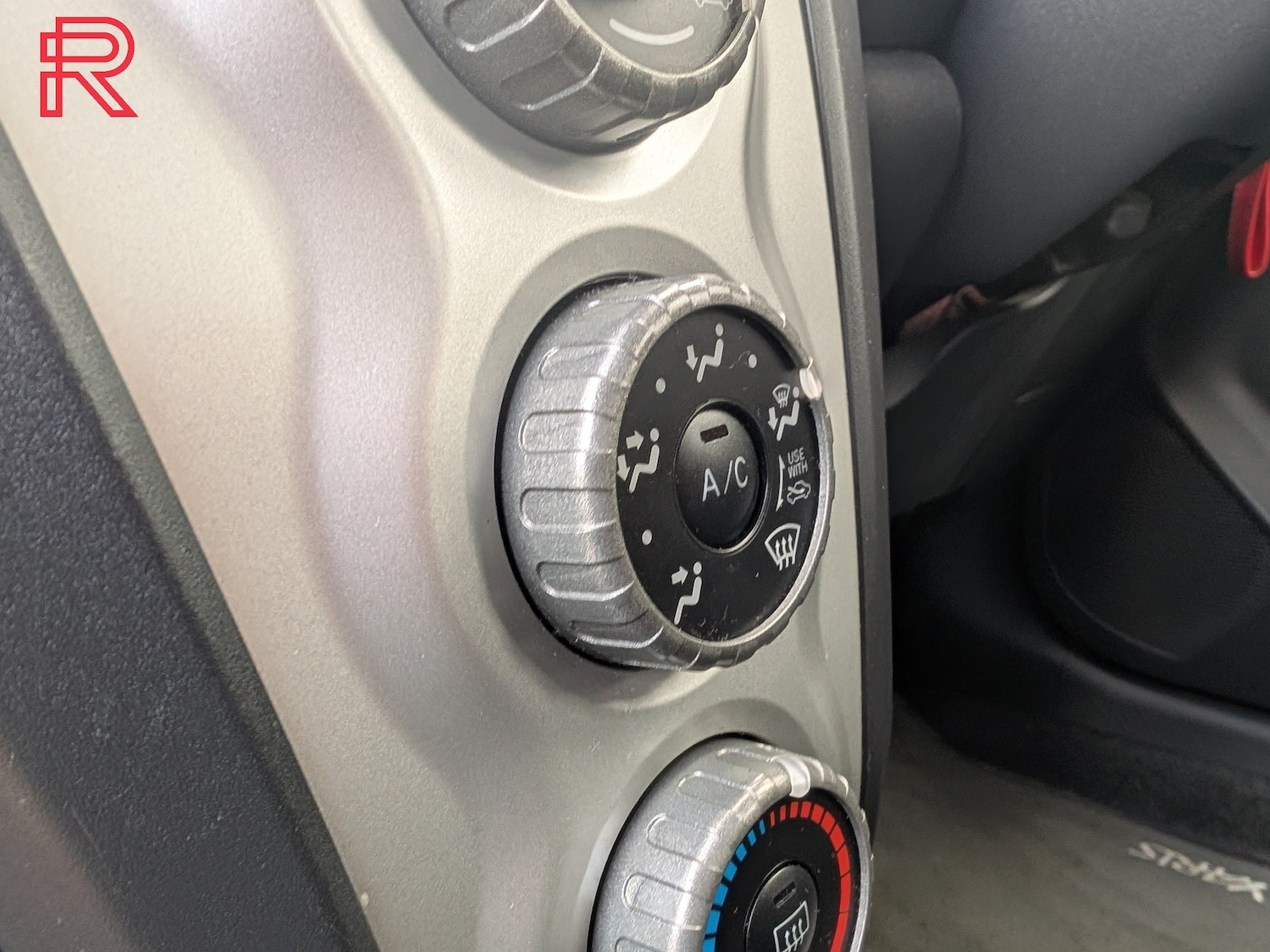 Used Toyota Yaris 2008 for sale - 77226173: Photo 80