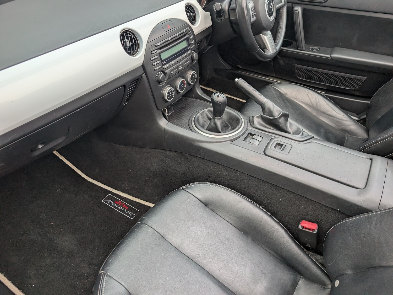 Used Mazda MX-5 2010 for sale - 76739405: Photo 21