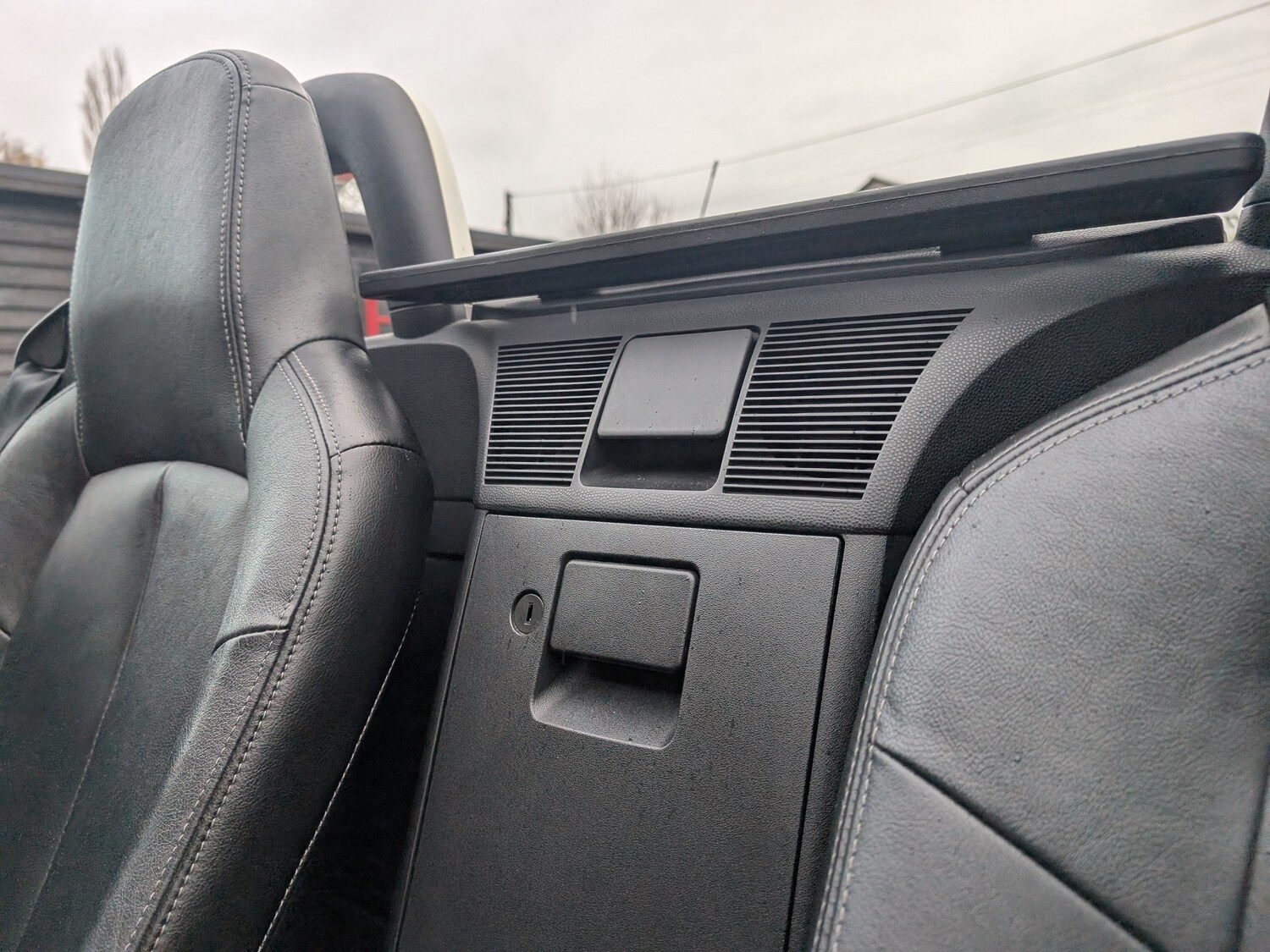 Used Mazda MX-5 2010 for sale - 76739405: Photo 24