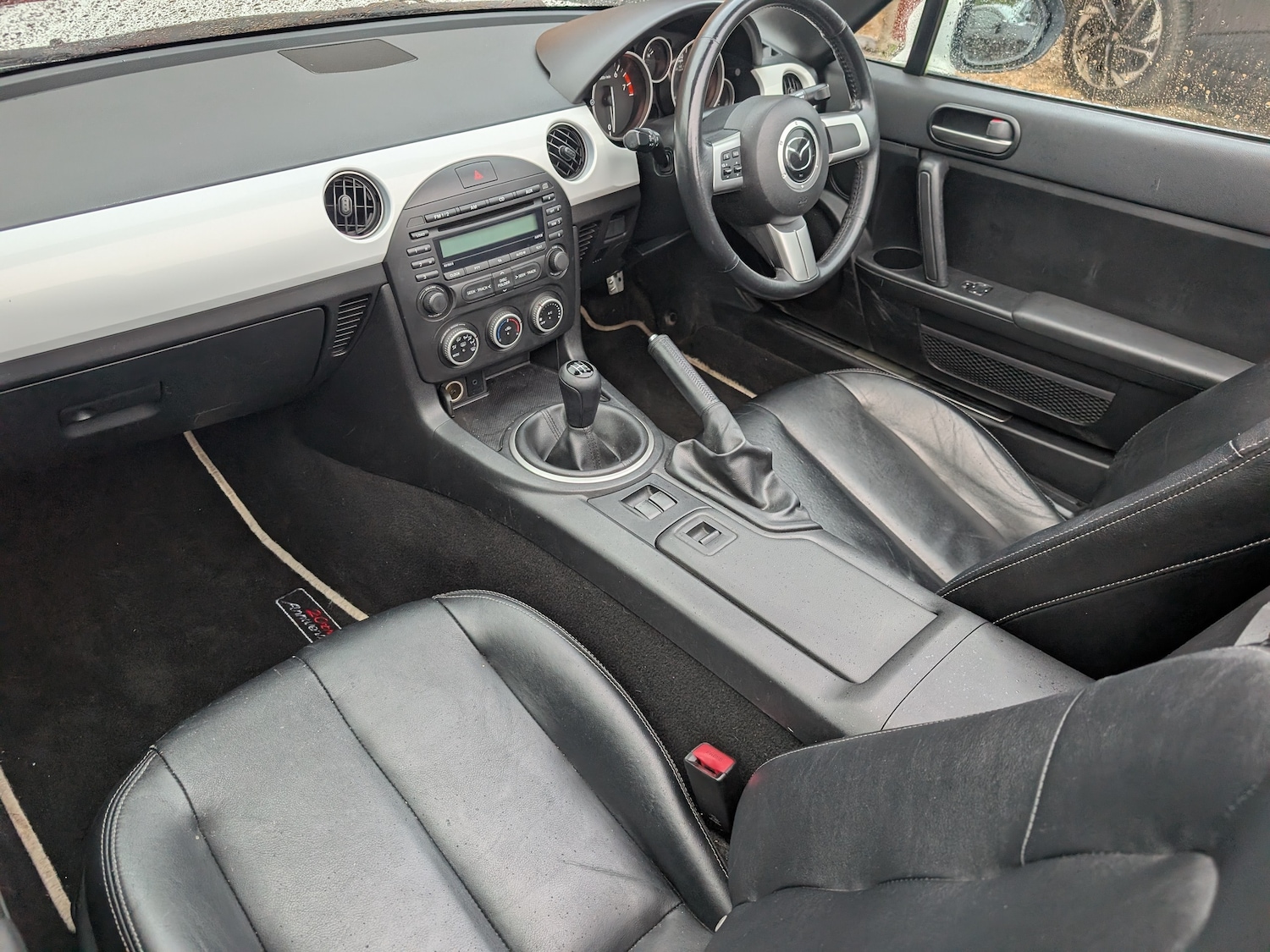 Used Mazda MX-5 2010 for sale - 76739405: Photo 25