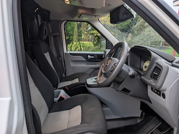 Used LEVC VN5 2021 for sale - 76859373: Photo