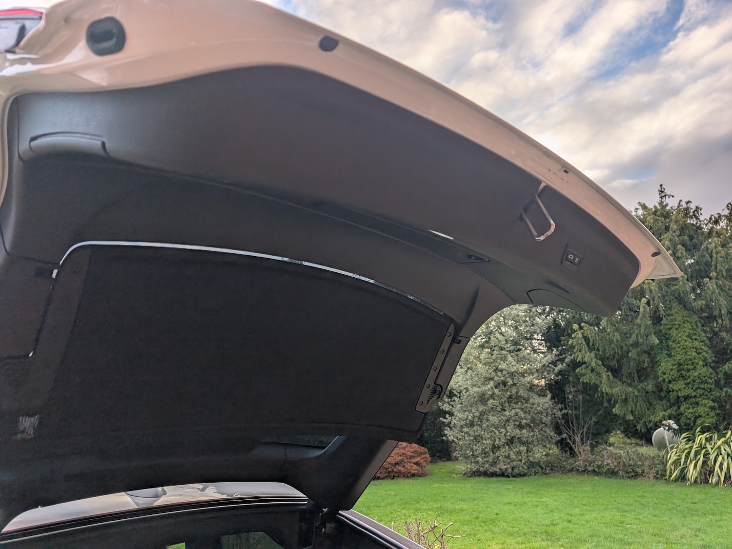 Used BMW 3 Series 2025 for sale - 77125240: Photo 23