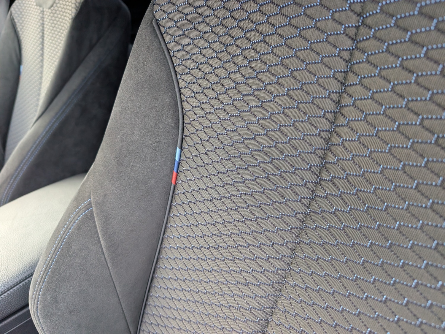 Used BMW 3 Series 2025 for sale - 77125240: Photo 28