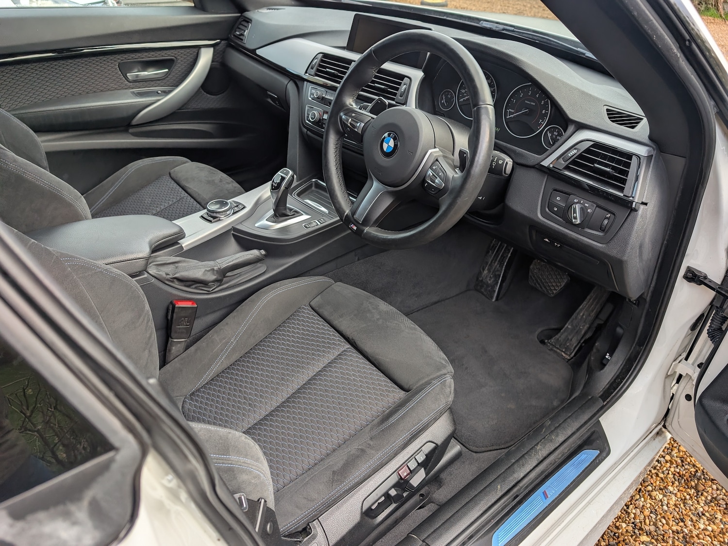 Used BMW 3 Series 2025 for sale - 77125240: Photo 3