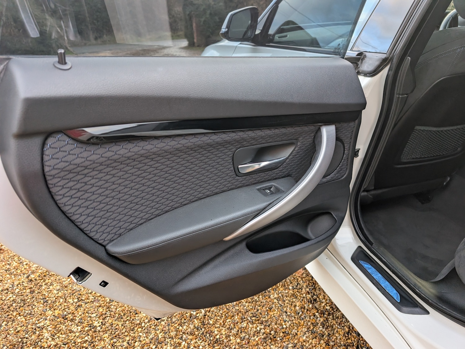 Used BMW 3 Series 2025 for sale - 77125240: Photo 33