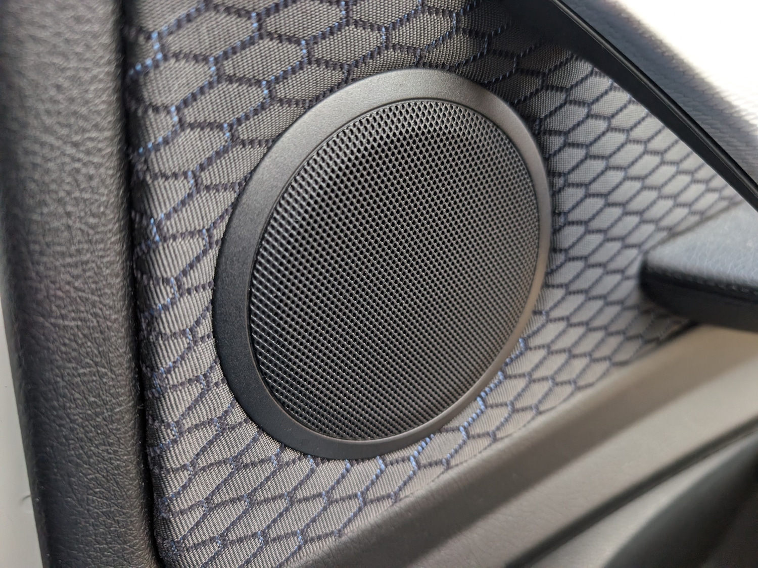 Used BMW 3 Series 2025 for sale - 77125240: Photo 68