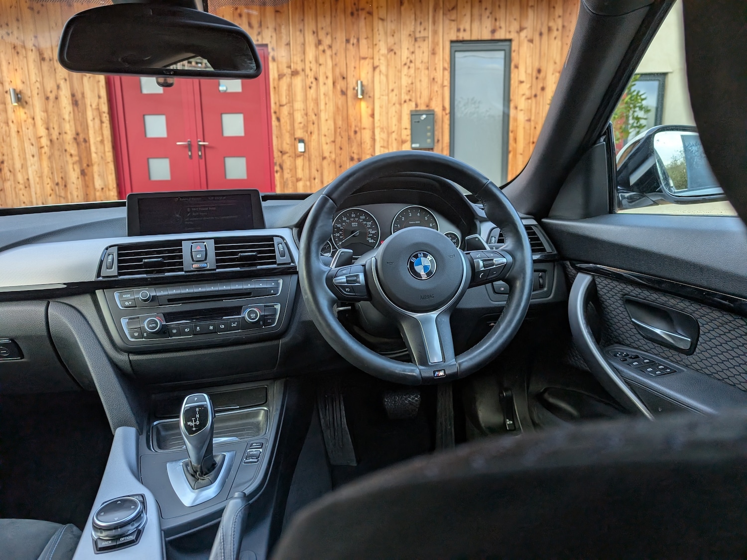 Used BMW 3 Series 2025 for sale - 77125240: Photo 70