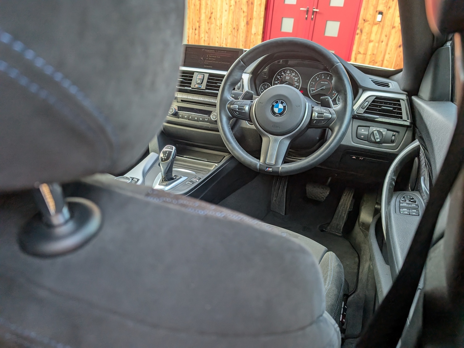 Used BMW 3 Series 2025 for sale - 77125240: Photo 77