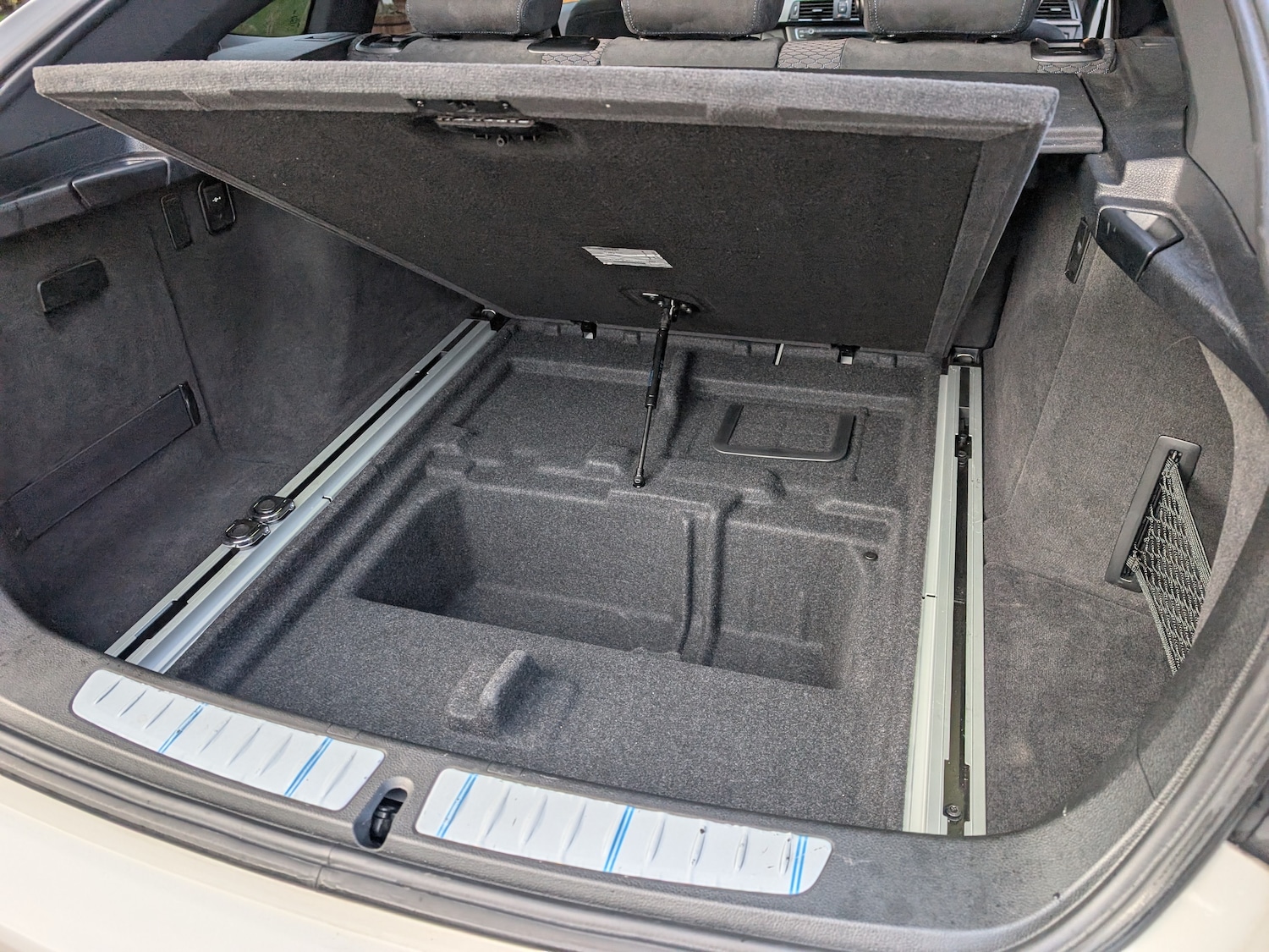 Used BMW 3 Series 2025 for sale - 77125240: Photo 79