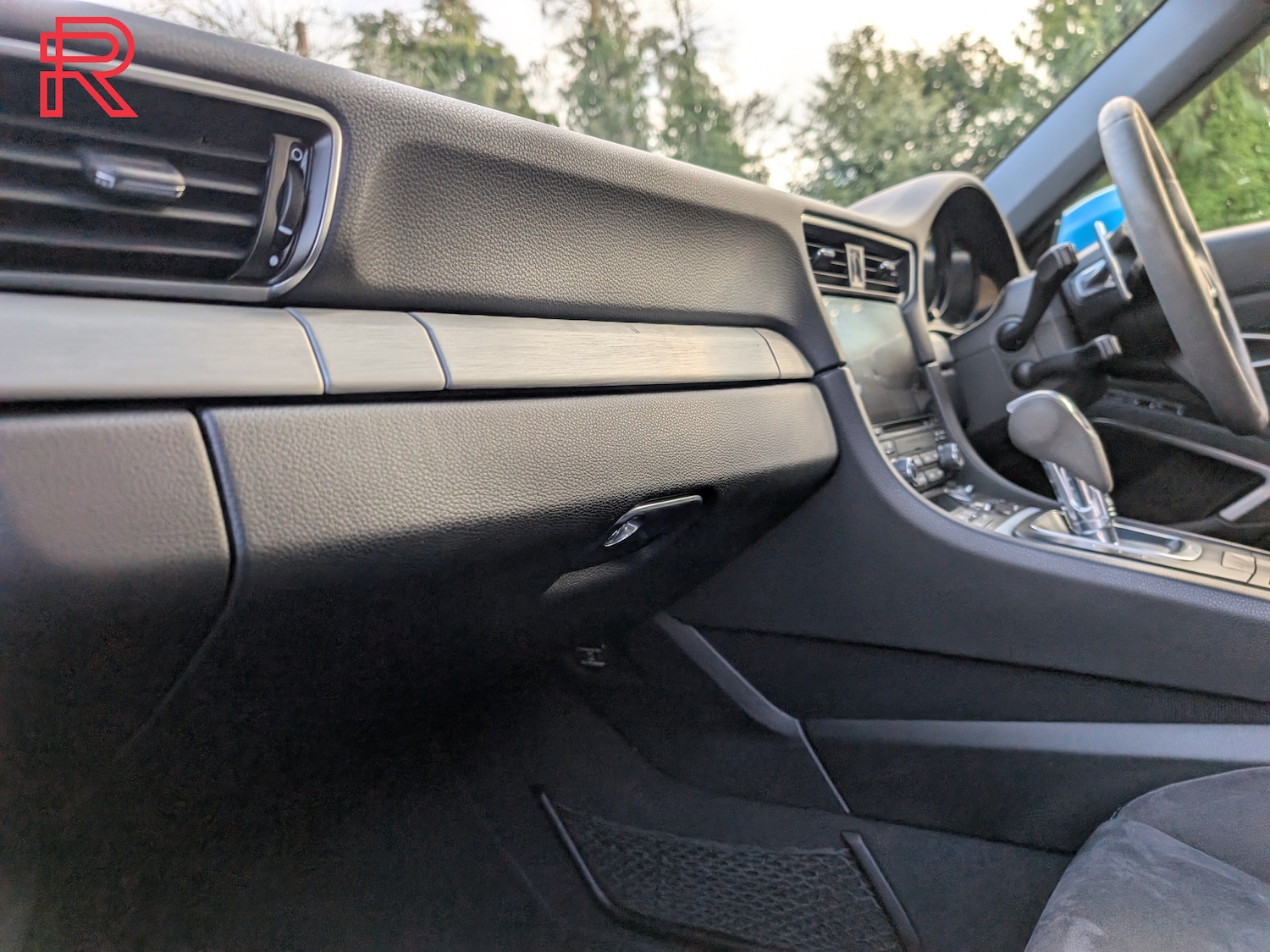 Used Porsche 911 2017 for sale - 77048362: Photo 12