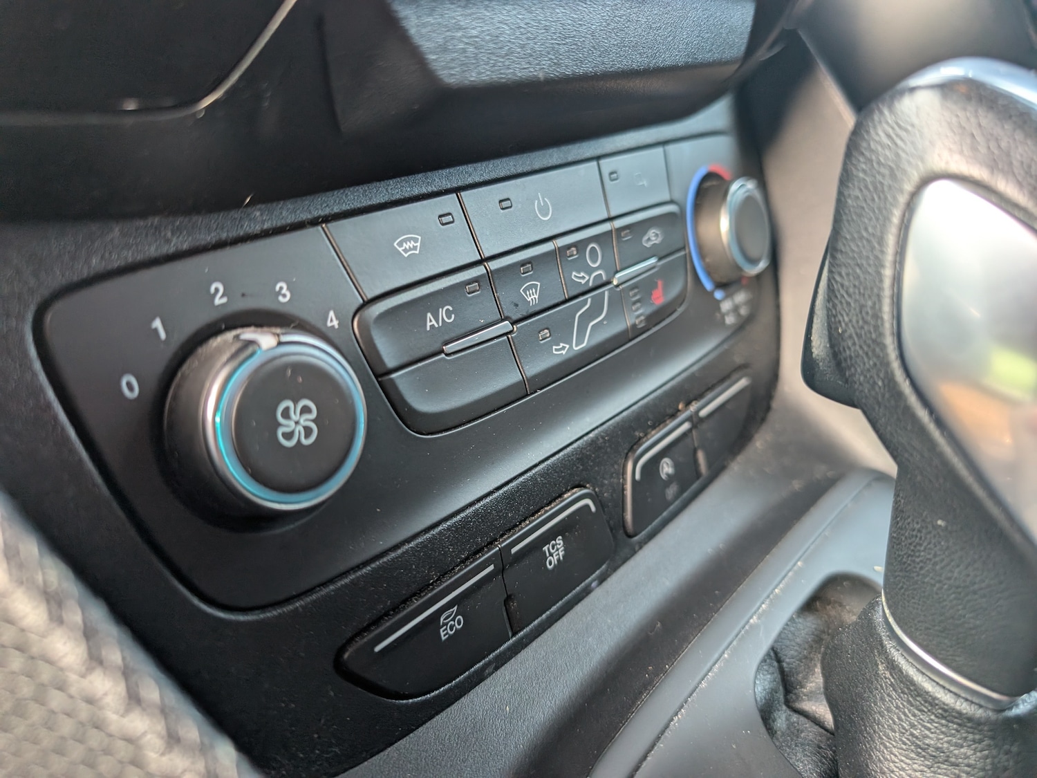 Used Ford Transit Connect 2022 for sale - 76819755: Photo 37