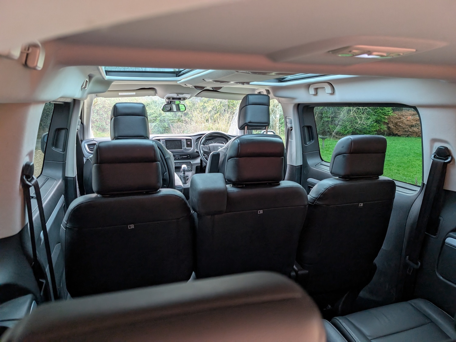 Used Peugeot Traveller 2017 for sale - 77056251: Photo 9