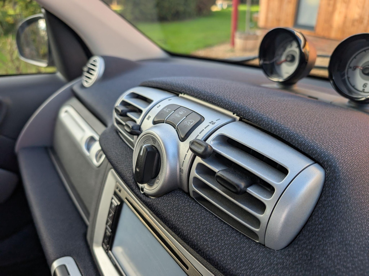 Used smart fortwo 2014 for sale - 76693286: Photo 18