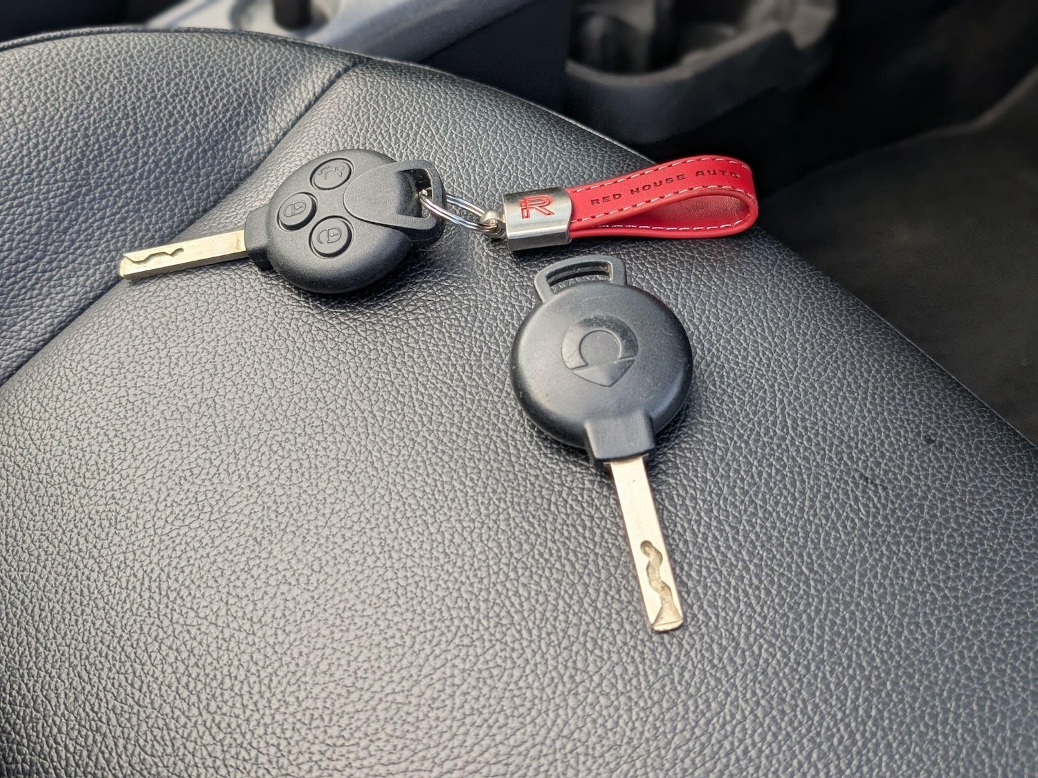 Used smart fortwo 2014 for sale - 76693286: Photo 43