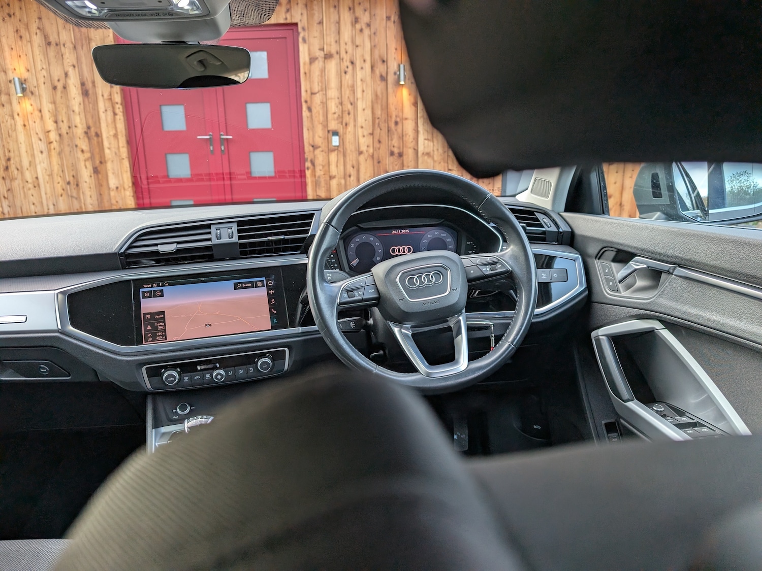 Used Audi Q3 2020 for sale - 76735755: Photo 41