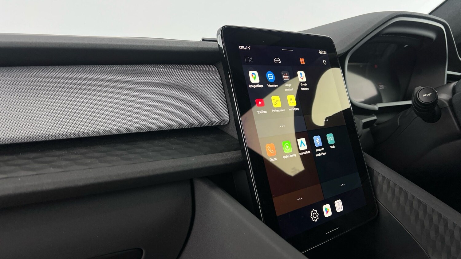 Used Polestar Polestar 2 2024 for sale - 76112395: Photo 13