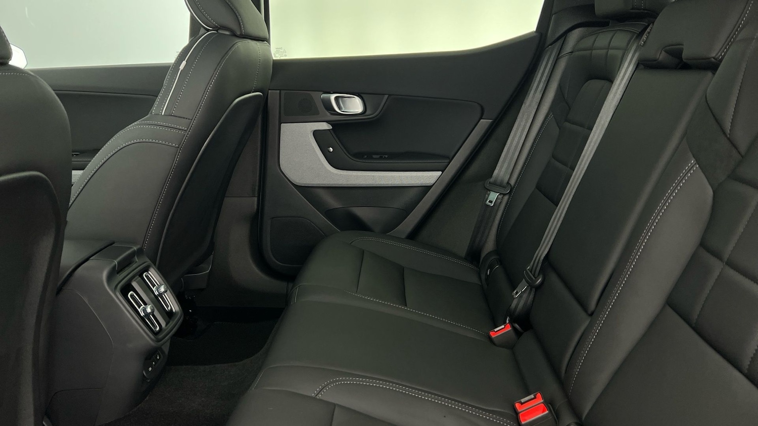 Used Polestar Polestar 2 2025 for sale - 77803732: Photo 22