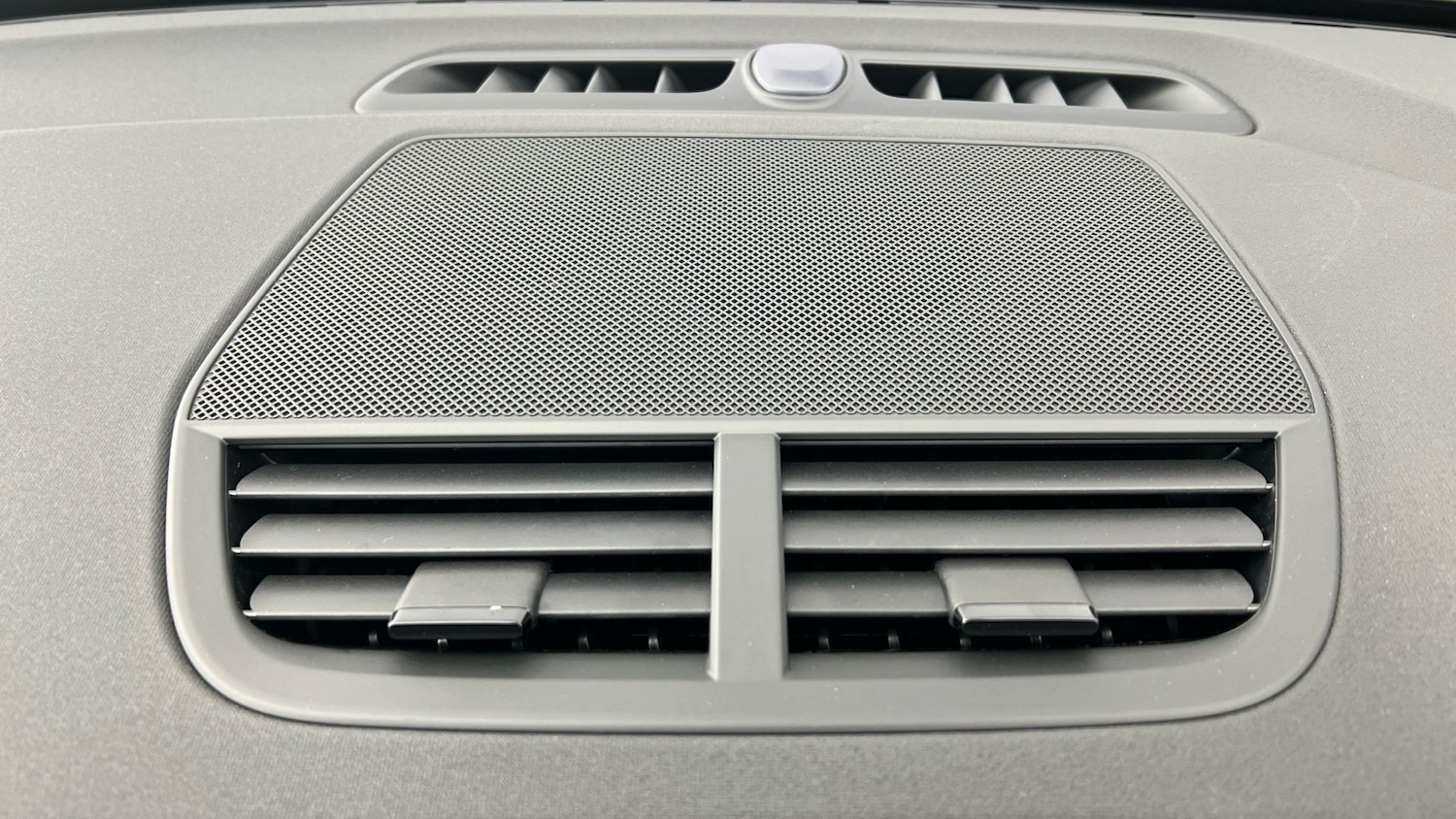 Used Polestar Polestar 2 2025 for sale - 76556809: Photo 24