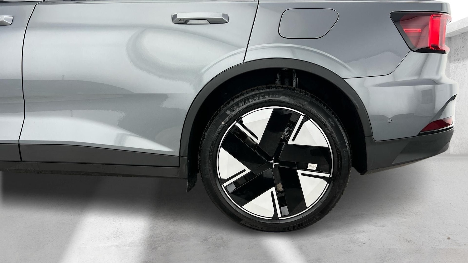 Used Polestar Polestar 2 2025 for sale - 76556809: Photo 27