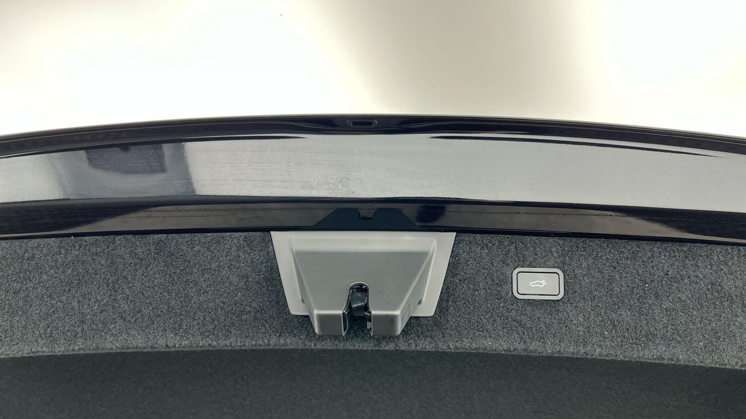 Used Polestar Polestar 4 2025 for sale - 78108459: Photo 30