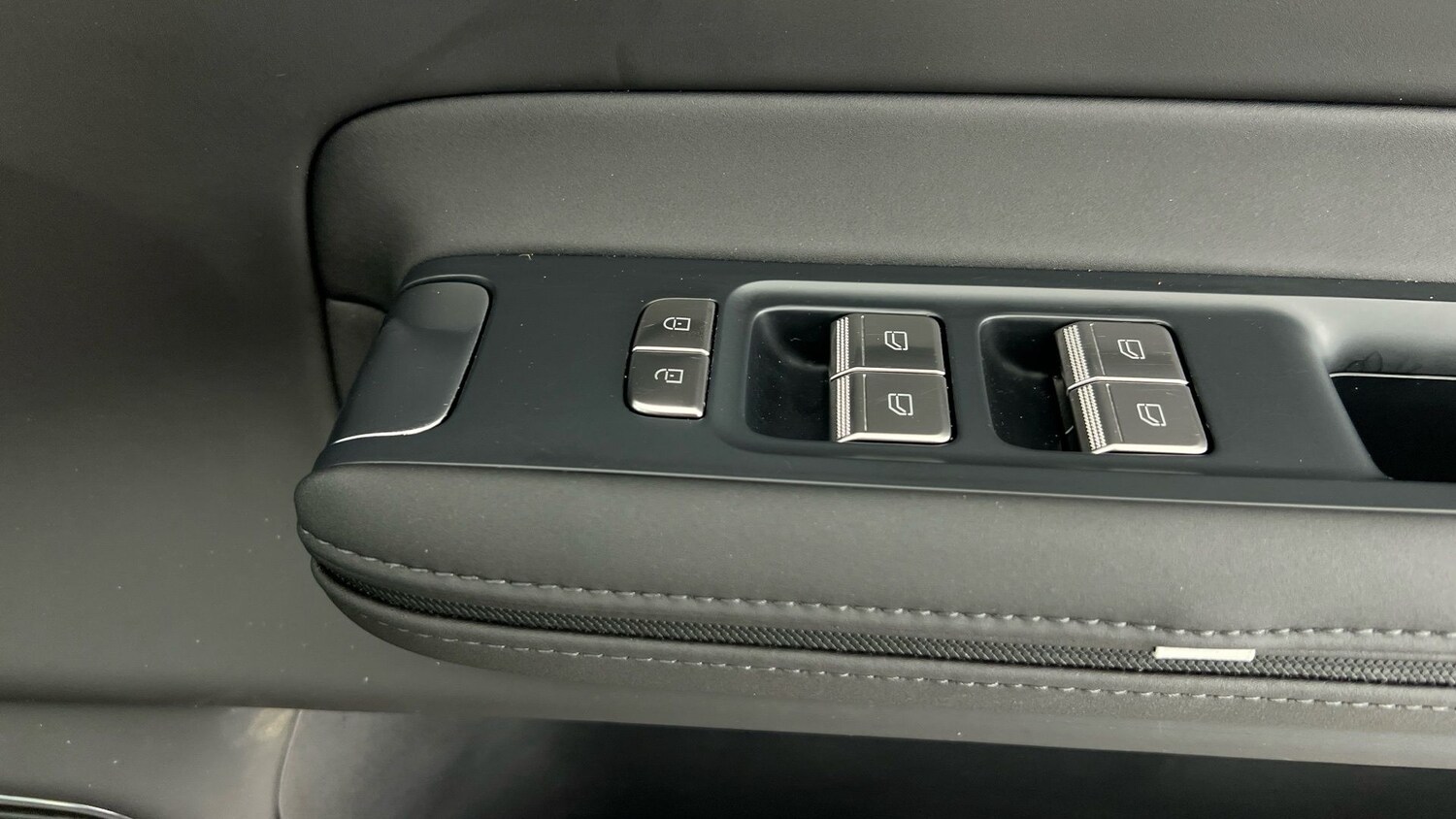 Used Polestar Polestar 4 2025 for sale - 78108459: Photo 33