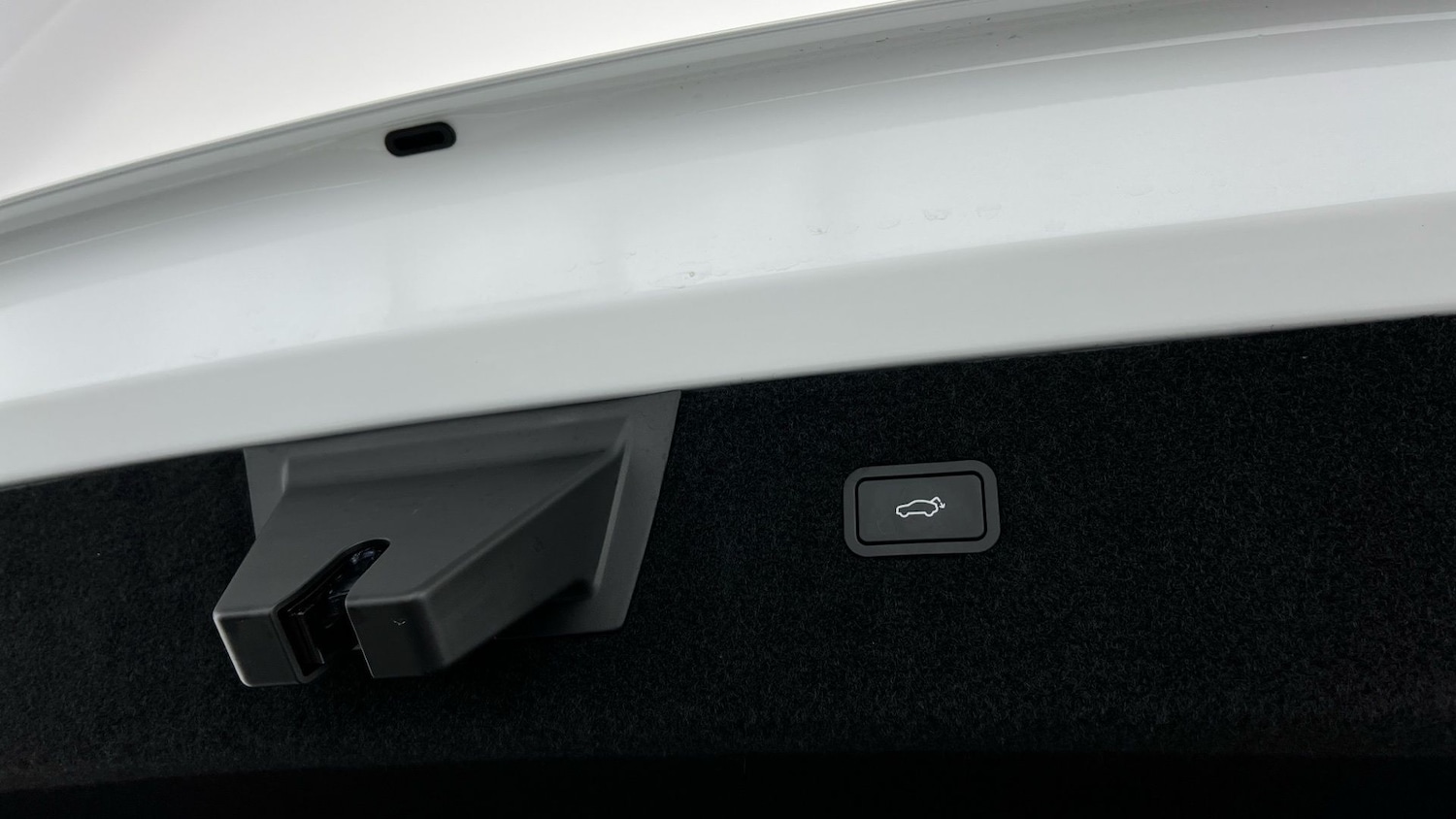 Used Polestar Polestar 4 2024 for sale - 76140031: Photo 30