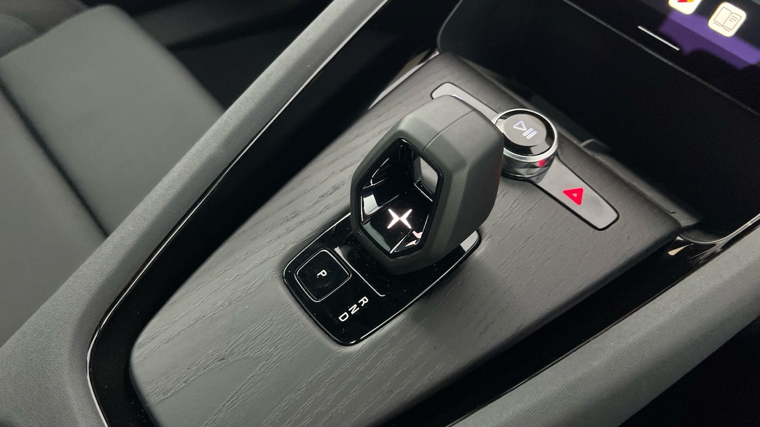 Used Polestar Polestar 2 2025 for sale - 77690870: Photo 12