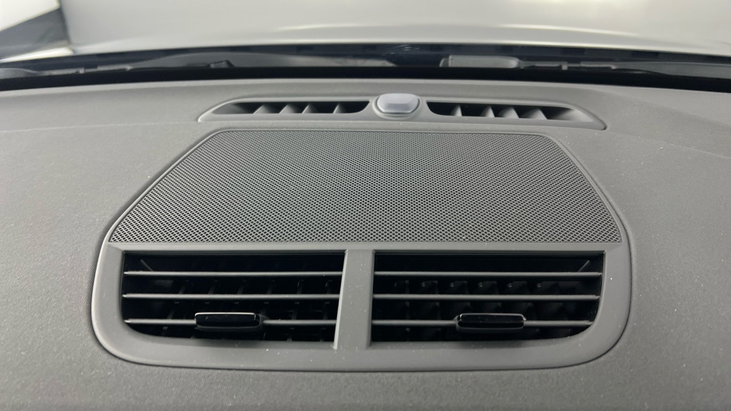 Used Polestar Polestar 2 2025 for sale - 77690870: Photo 24