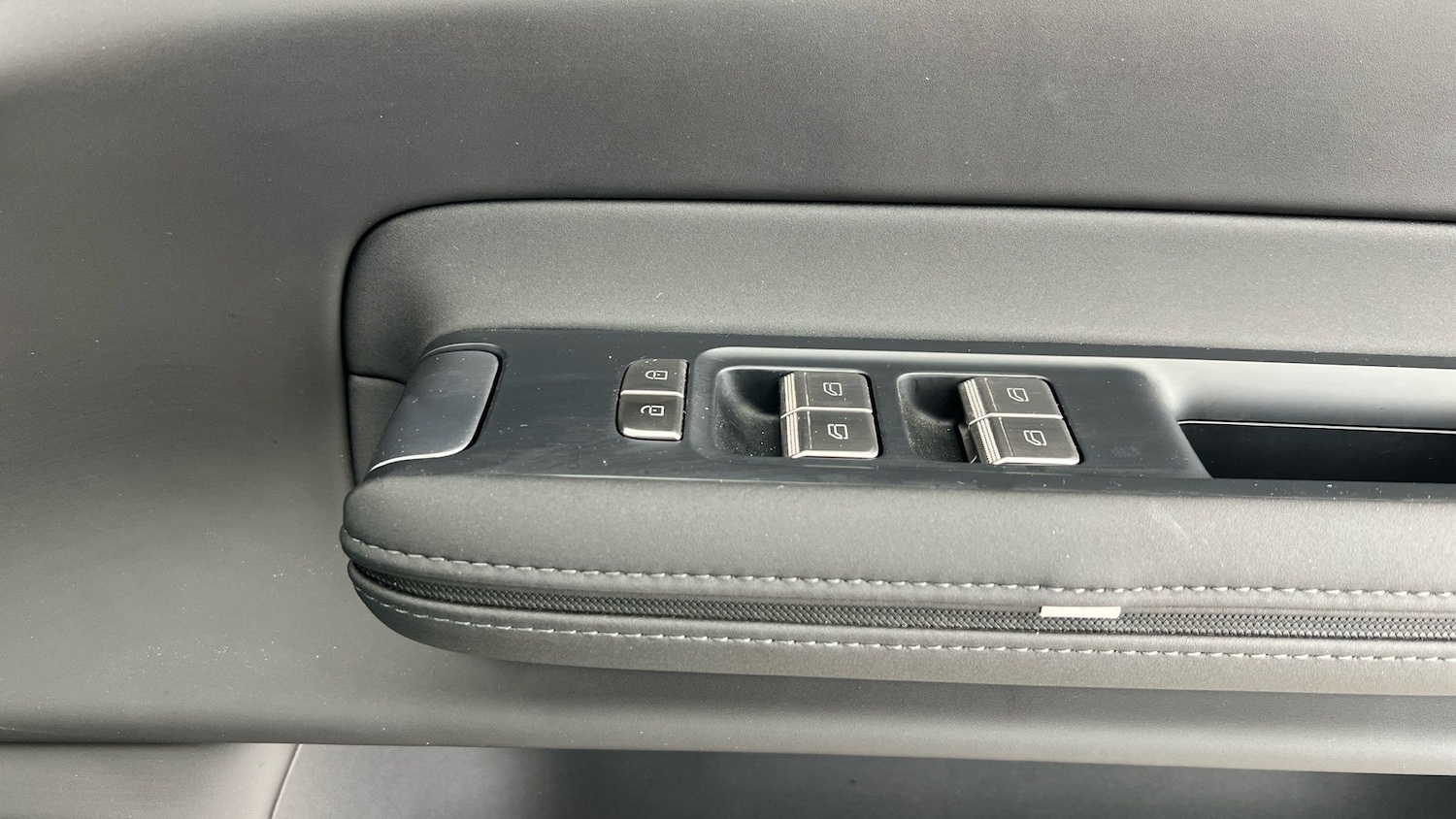 Used Polestar Polestar 4 2024 for sale - 76361858: Photo 37