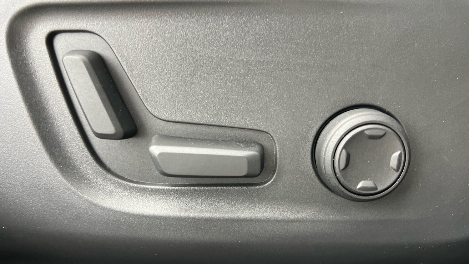 Used Polestar Polestar 2 2025 for sale - 76640367: Photo 38