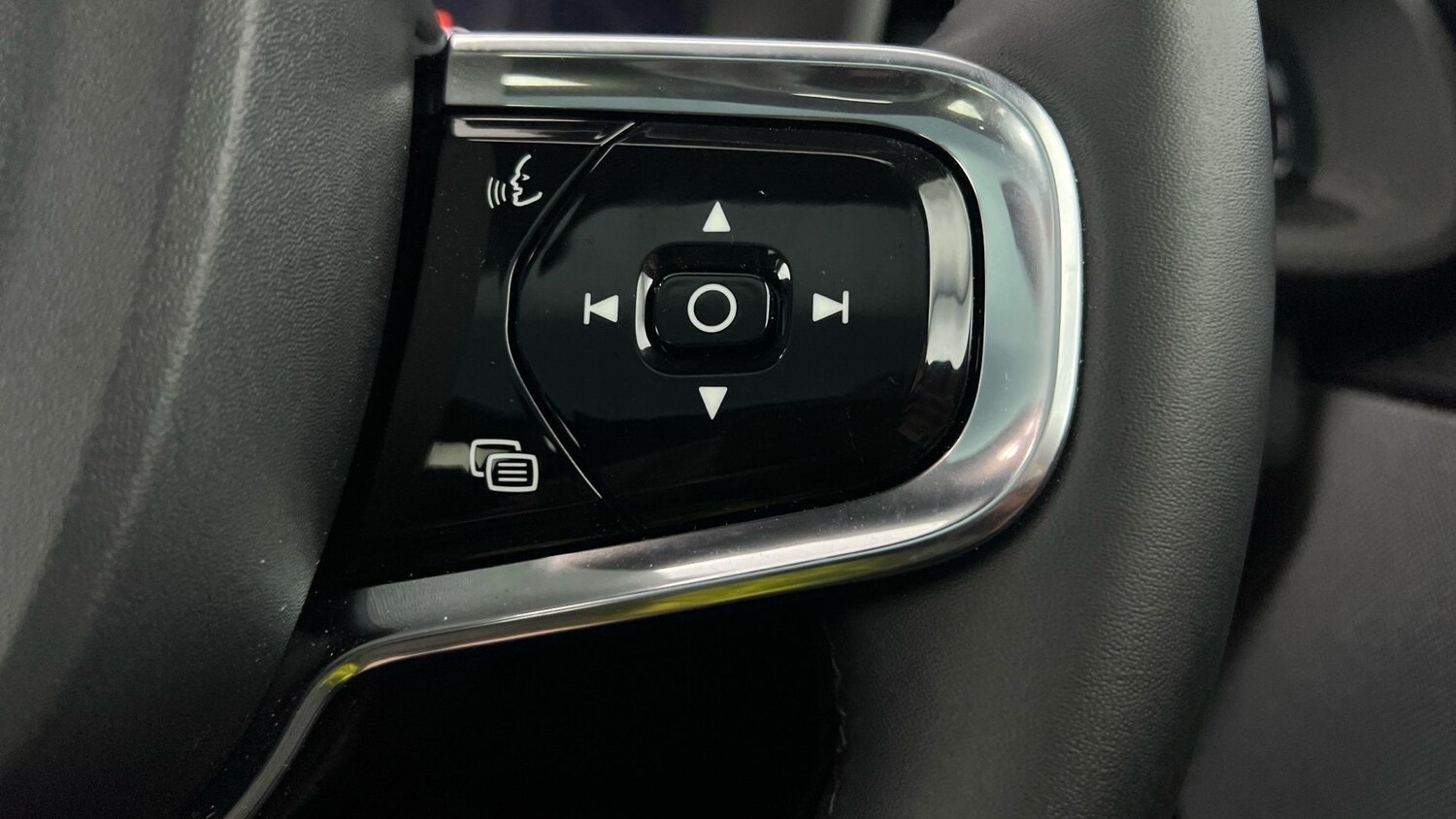 Used Polestar Polestar 2 2025 for sale - 77539795: Photo 11