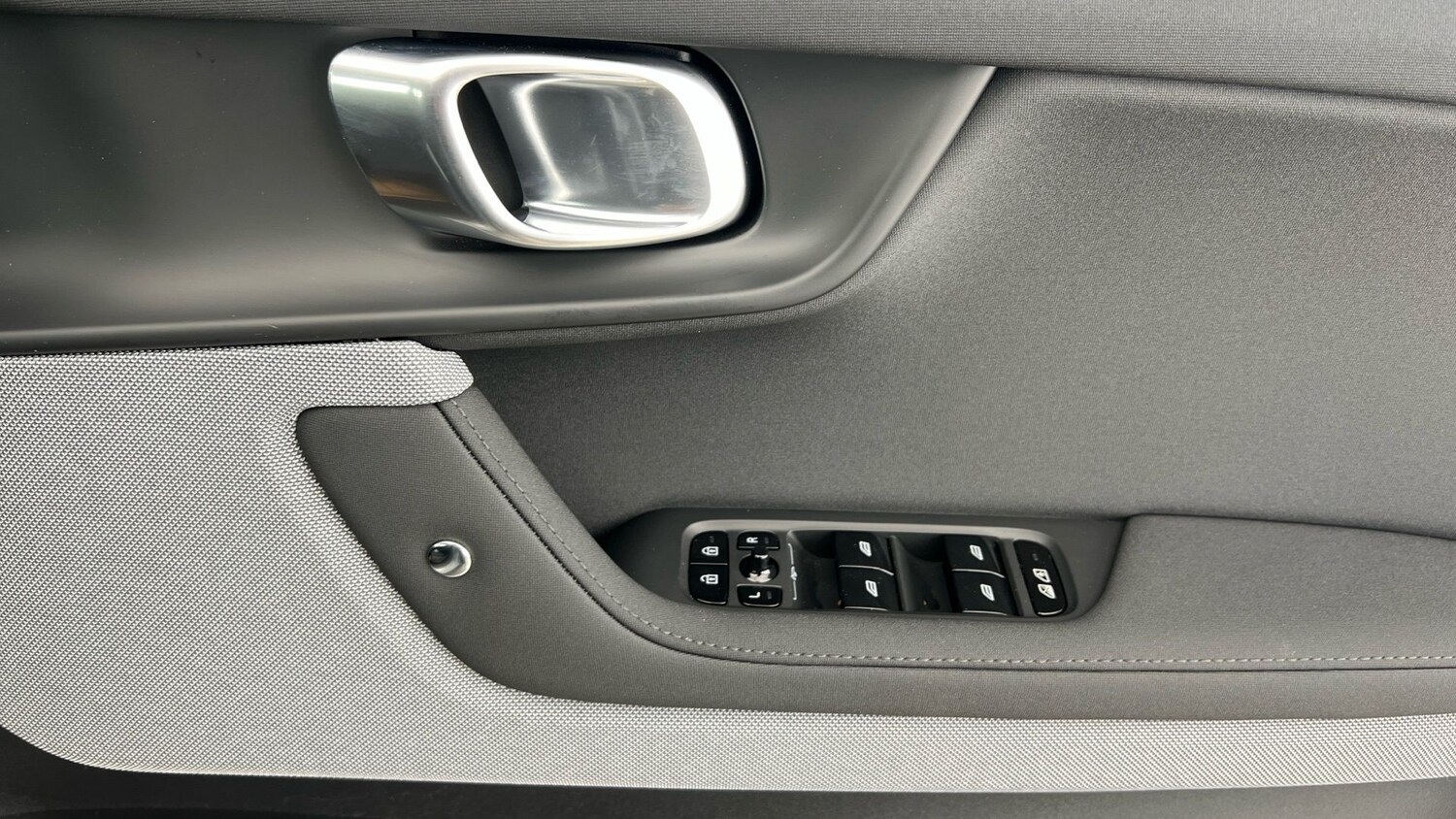 Used Polestar Polestar 2 2025 for sale - 76372819: Photo 33