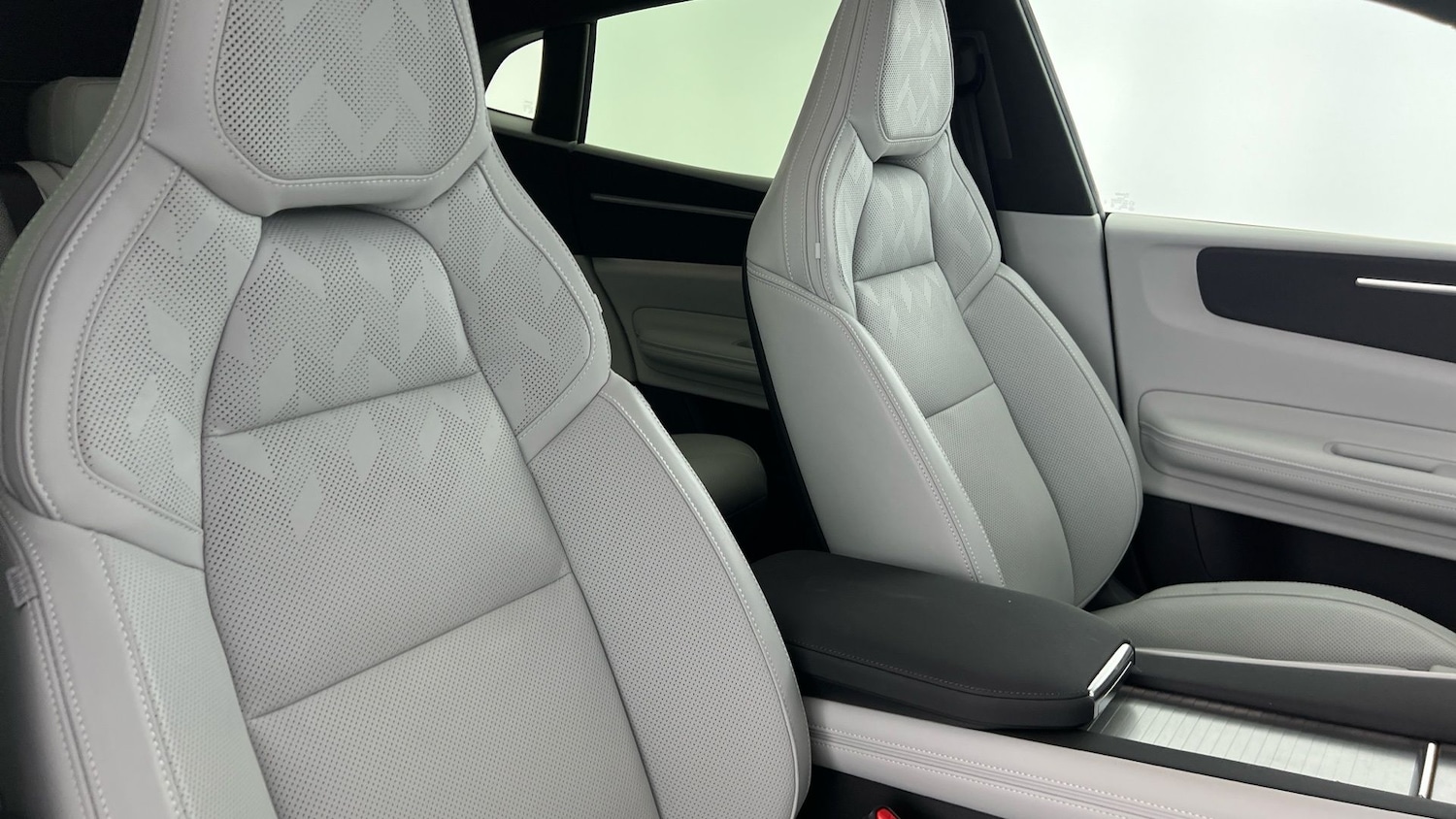 Used Polestar Polestar 4 2025 for sale - 76523469: Photo 18