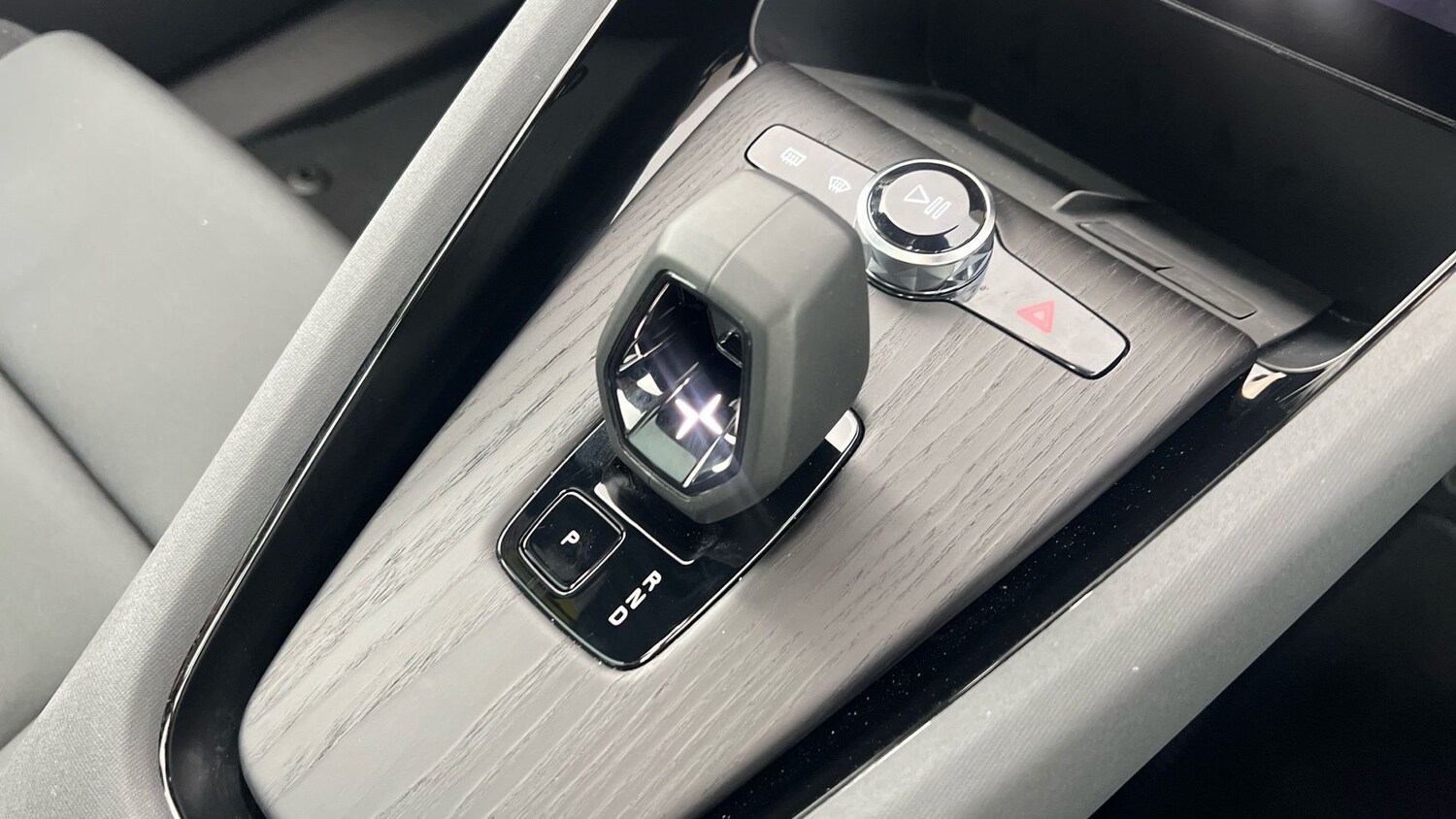 Used Polestar Polestar 2 2025 for sale - 76731478: Photo 12