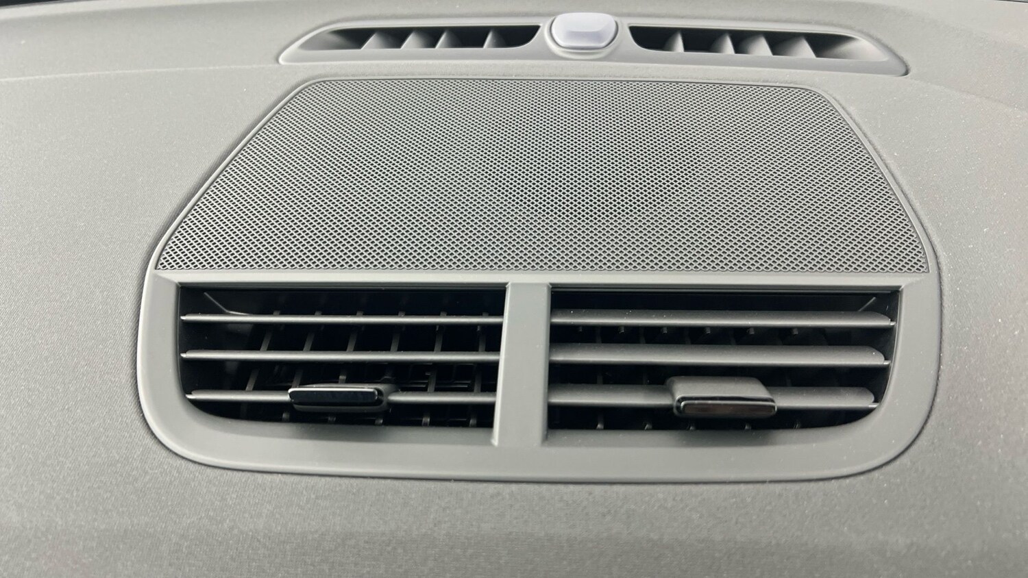 Used Polestar Polestar 2 2025 for sale - 76731478: Photo 24