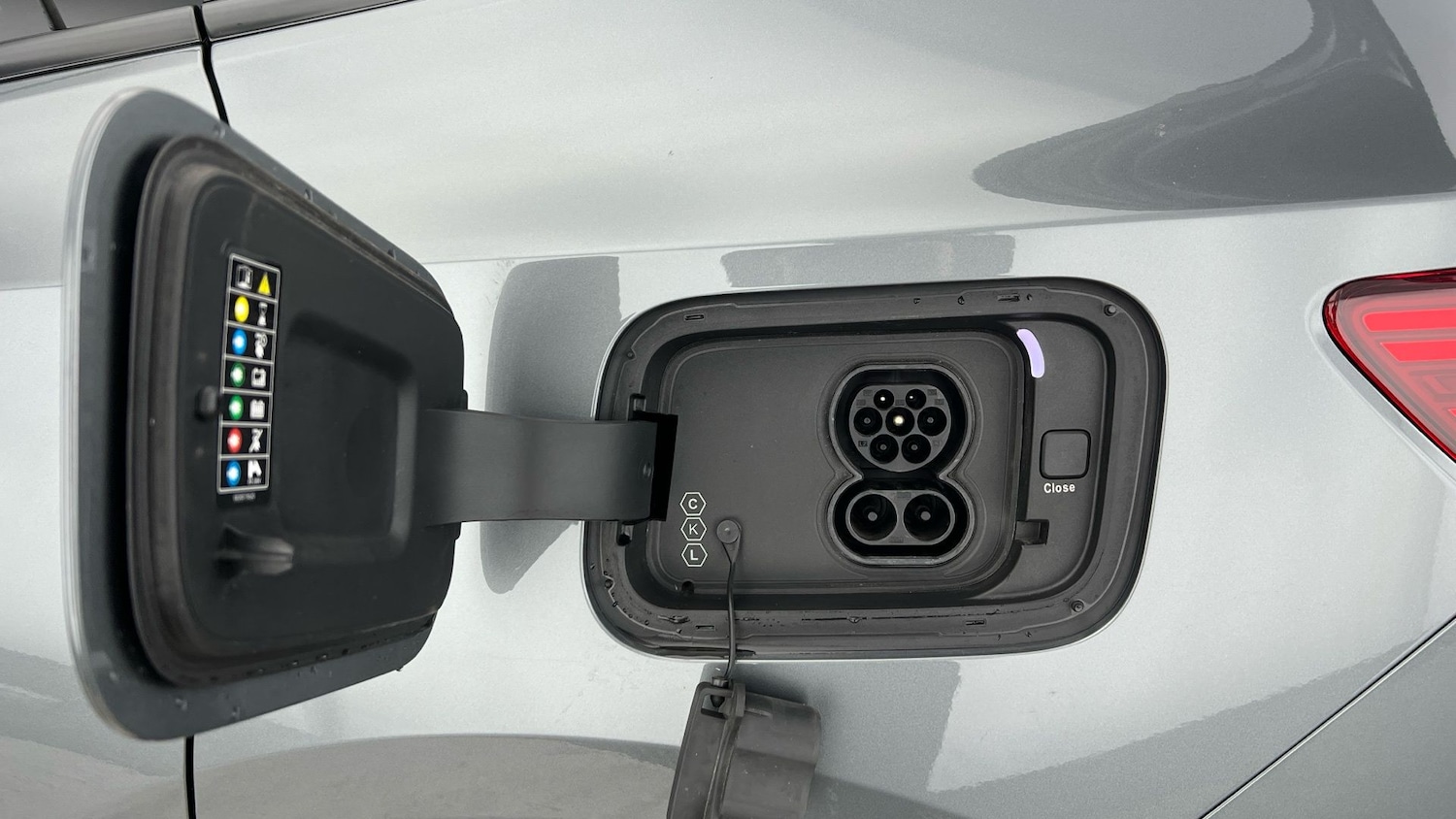 Used Polestar Polestar 4 2025 for sale - 77178077: Photo 31