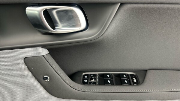 Used Polestar Polestar 2 2025 for sale - 76216986: Photo 33