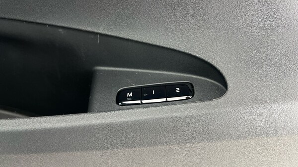 Used Polestar Polestar 2 2025 for sale - 76216986: Photo 37