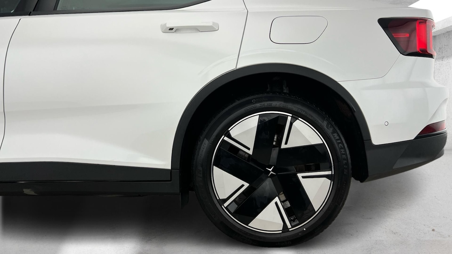 Used Polestar Polestar 2 2025 for sale - 76361886: Photo 27