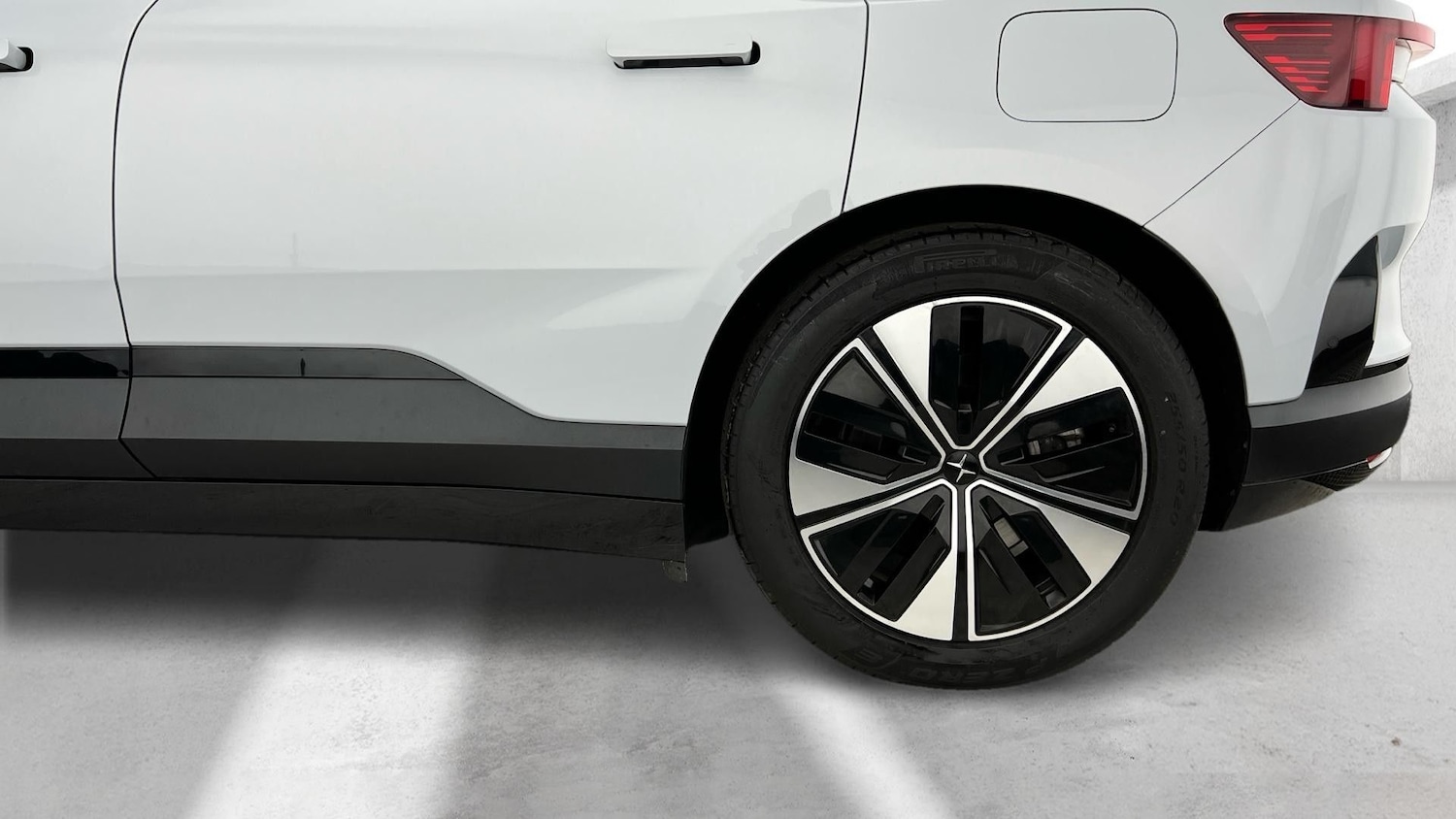 Used Polestar Polestar 4 2024 for sale - 76557027: Photo 27