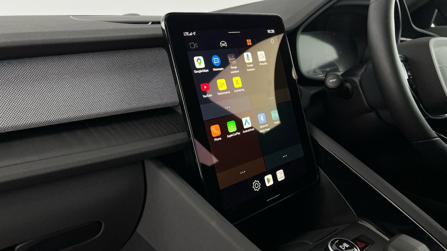 Used Polestar Polestar 2 2025 for sale - 77690862: Photo 13