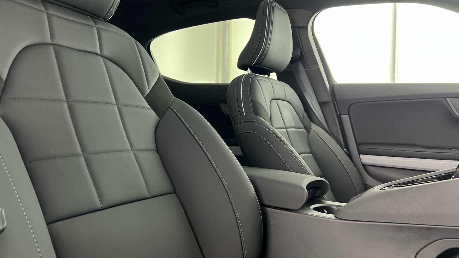 Used Polestar Polestar 2 2025 for sale - 77911184: Photo 18